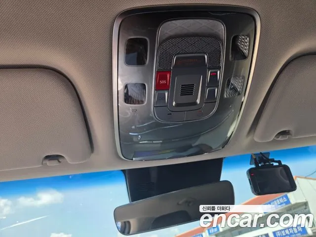 Genesis GV70 2.5T Бензин AWD — Фото автомобиля 16