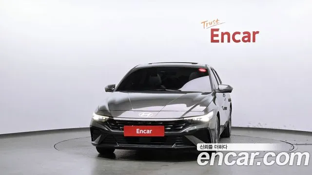 Hyundai Avante — Фото автомобиля 3