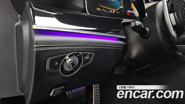 Mercedes-Benz AMG GT 4 двери 43 4MATIC+ — Фото автомобиля 23