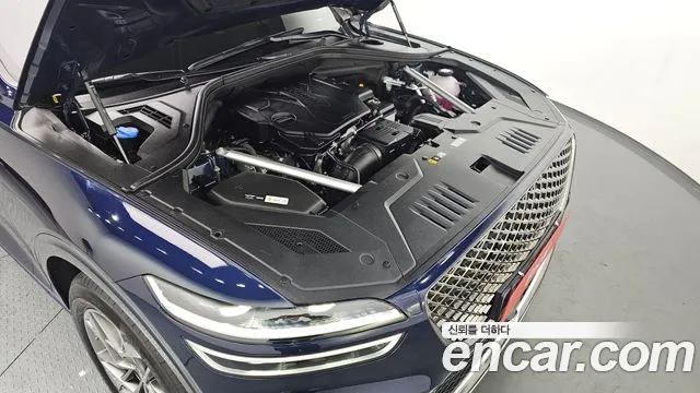 Genesis GV70 2.5T Бензин 2WD — Фото автомобиля 6
