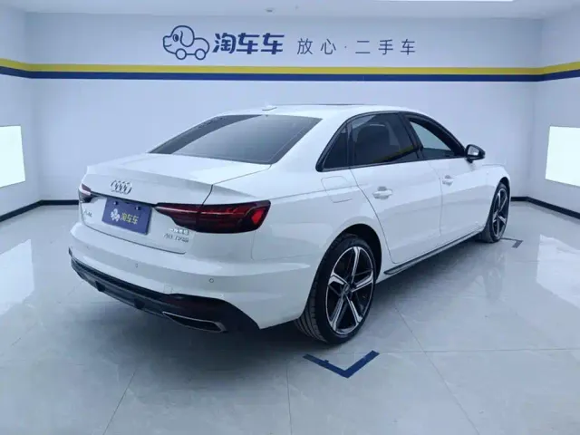 Audi A4L — Фото автомобиля 3