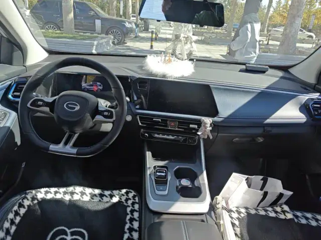 GAC Trumpchi GS3 — Фото автомобиля 12