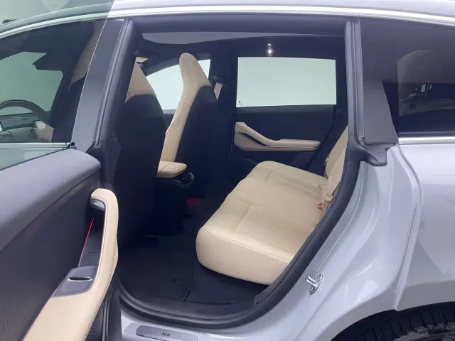 Nio ET5 Touring — Фото автомобиля 14