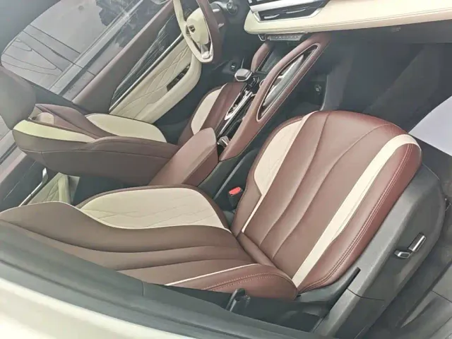 Geely Xingyue L — Фото автомобиля 24