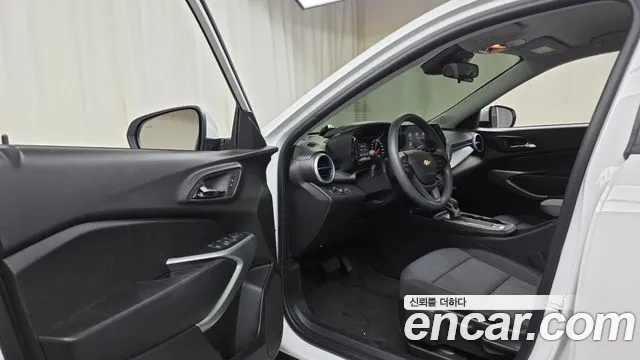 ChevroletGMDaewoo Trax Trax Кроссовер — Фото автомобиля 10
