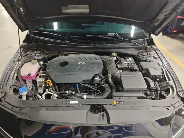 Hyundai Elantra N — Фото автомобиля 6