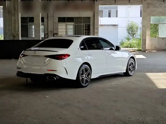 Mercedes-Benz C-Class — Фото автомобиля 9
