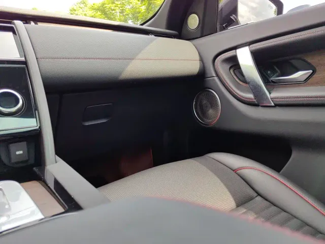 Land Rover Discovery Sport — Фото автомобиля 26