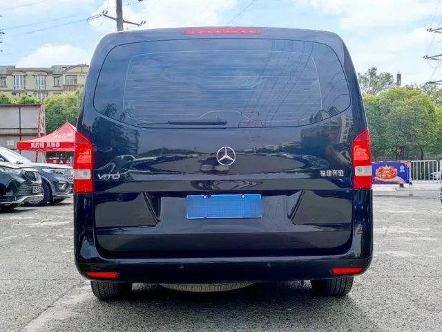 Mercedes-Benz Vito — Фото автомобиля 5