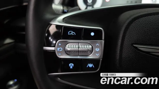 Genesis G90 Бензин 3.5 турбо AWD — Фото автомобиля 16