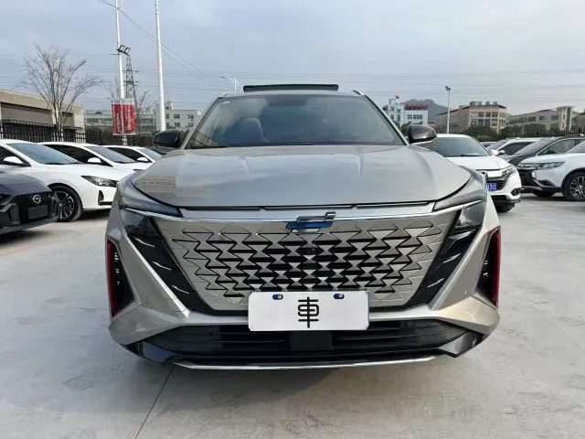 Changan Z6 — Фото автомобиля 2