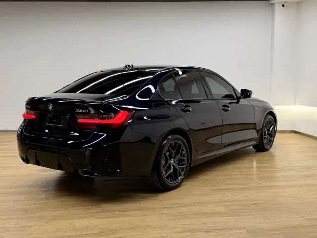 BMW 3 Series — Фото автомобиля 26