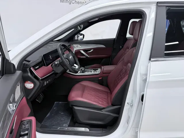 Jetour X70 Plus — Фото автомобиля 10