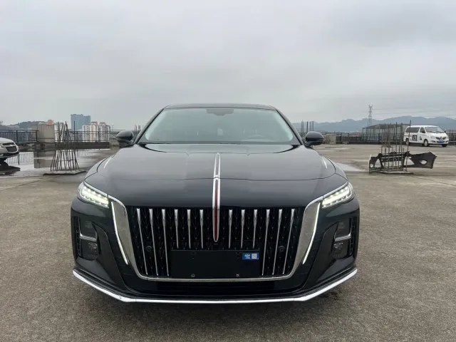 Hongqi H5 — Фото автомобиля 2