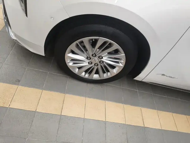 Buick Century — Фото автомобиля 22