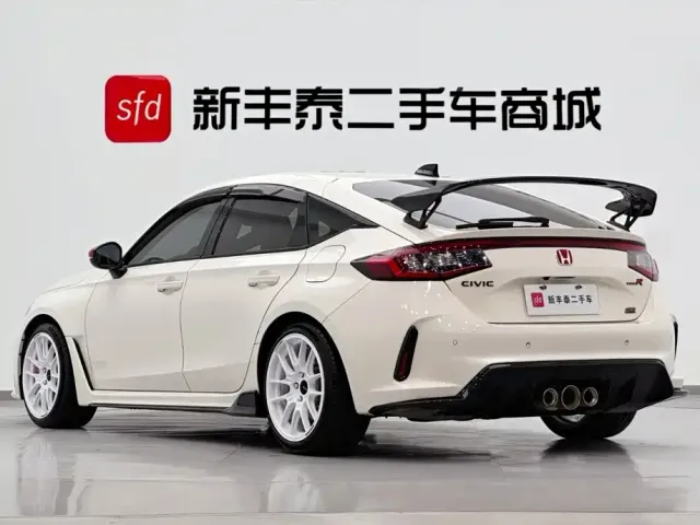 Honda Civic — Фото автомобиля 5