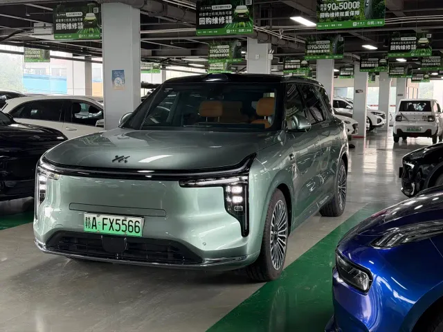 Фотография автомобиля — IM Motors LS8