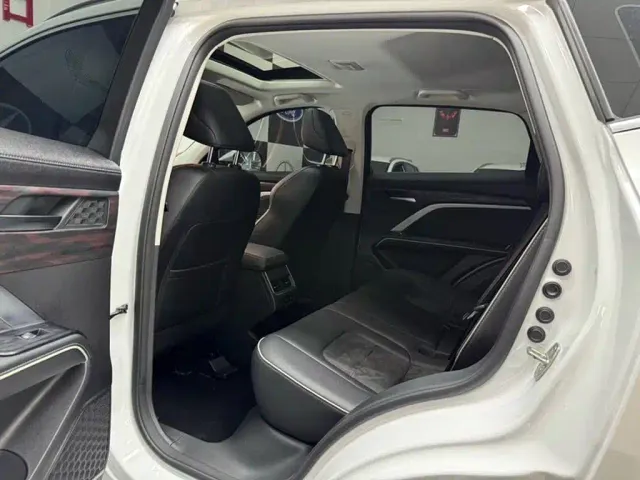 Haval H6 — Фото автомобиля 8