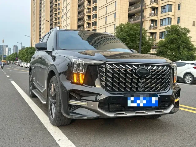 GAC Trumpchi GS8 — Фото автомобиля 3