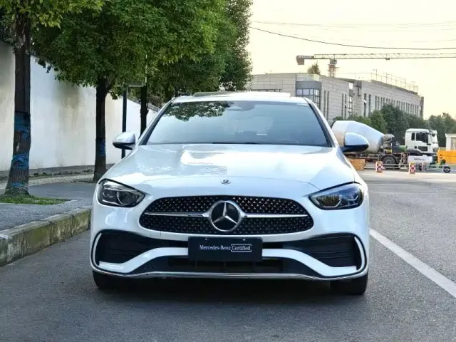 Mercedes-Benz C-Class — Фото автомобиля 2