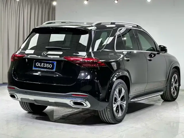Mercedes-Benz GLE-Class — Фото автомобиля 8