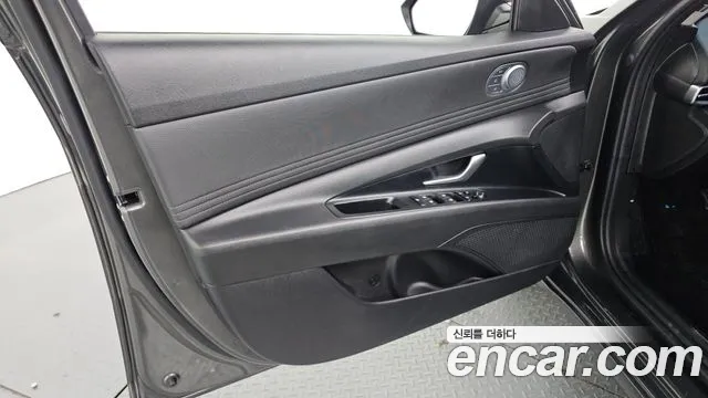 Hyundai Avante CN7 — Фото автомобиля 13