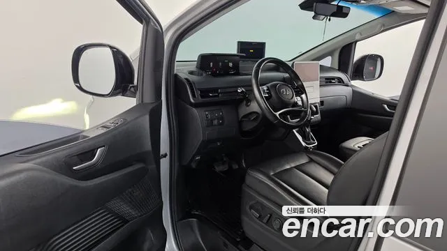 Hyundai Staria — Фото автомобиля 15
