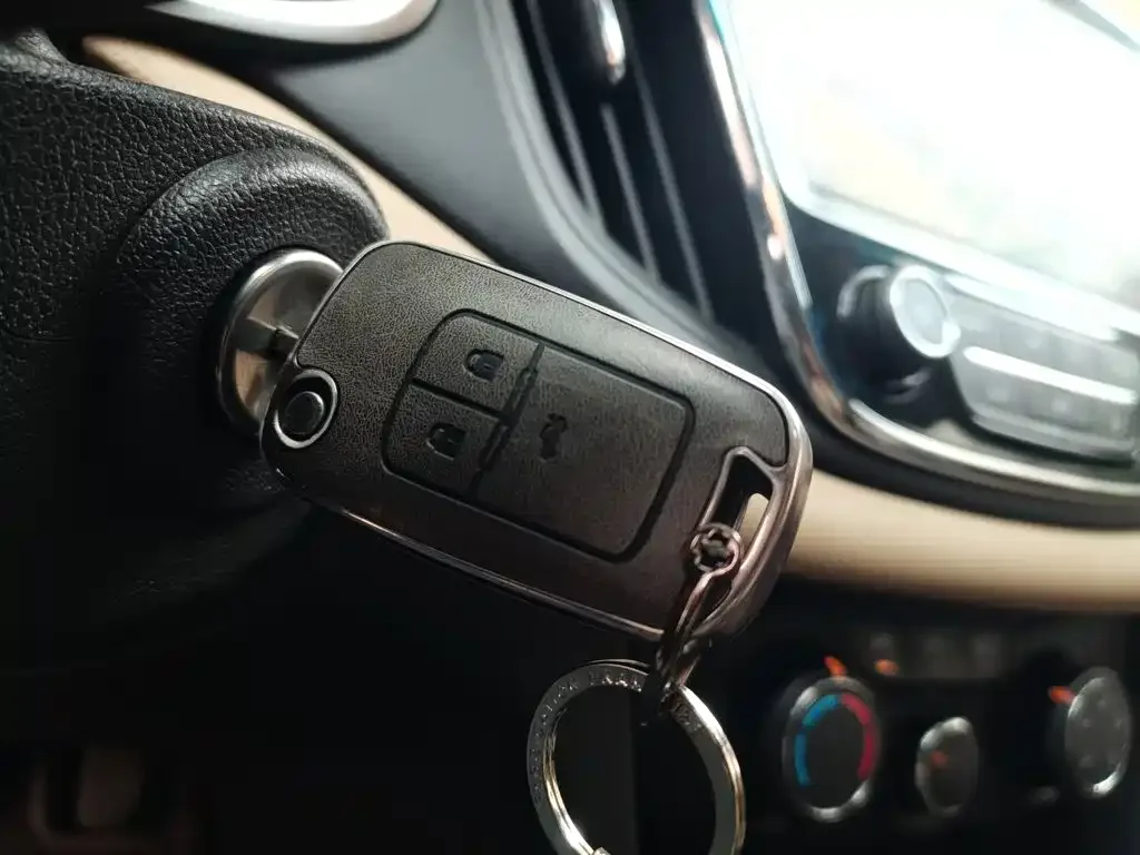 Chevrolet Monza 2022 320 Automatic Enjoyment Sunroof Edition — Фото автомобиля 9