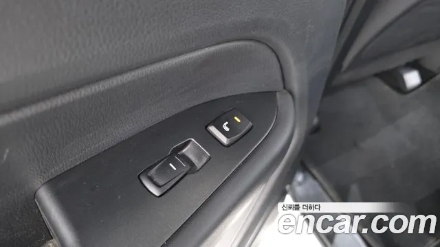 KG_Mobility_Ssangyong Rexton Новый Rexton Sport Дизель 2.2 4WD — Фото автомобиля 29