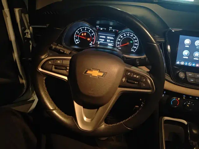 Chevrolet Monza — Фото автомобиля 15