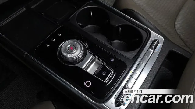 Kia Carnival 4th Gen — Фото автомобиля 12