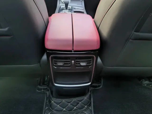 Jetour X70 Plus — Фото автомобиля 12