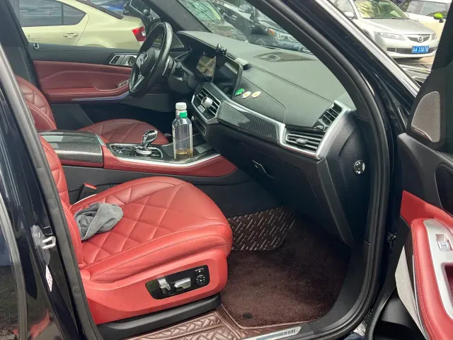 BMW X5 — Фото автомобиля 12