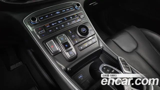 Hyundai Santafe Новый Santa Fe Дизель 2.2 2WD — Фото автомобиля 9