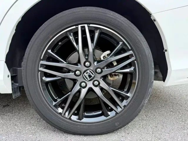 Honda Odyssey — Фото автомобиля 12