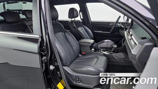 KG_Mobility_Ssangyong Rexton Новый Rexton Sport Khan Дизель 2.2 2WD — Фото автомобиля 12