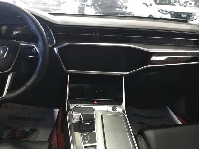 Audi A6L — Фото автомобиля 13
