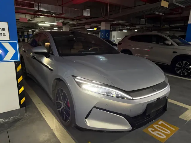 BYD Han L — Фото автомобиля 3