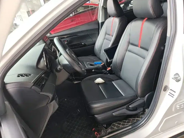 Toyota YARiS L Zhi Xuan 2022 Zhi Xuan X 1.5L CVT Luxury PLUS Edition — Фото автомобиля 14