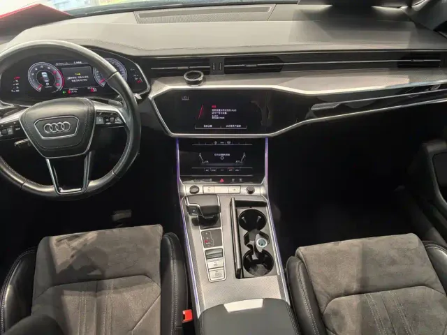 Audi A6L — Фото автомобиля 10