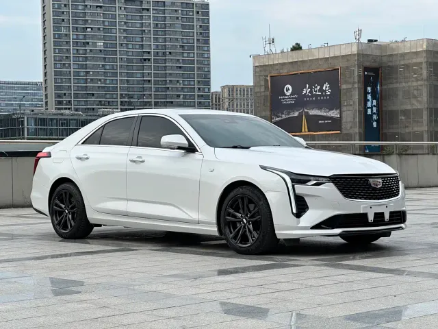 Cadillac CT4 — Фото автомобиля 3