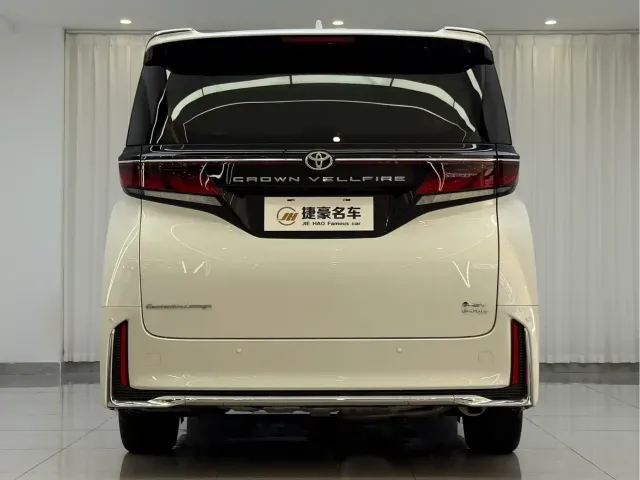 Toyota Vellfire — Фото автомобиля 16
