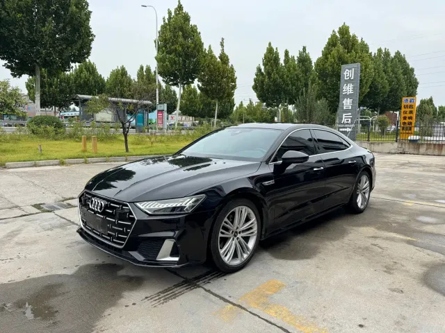 Фотография автомобиля — Audi A7L