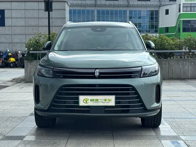 Aito M7 — Фото автомобиля 2