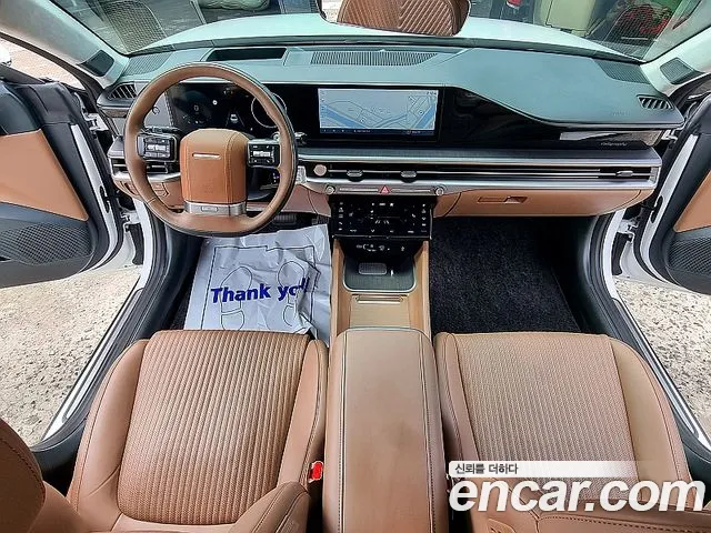 Hyundai Grandeur Grandeur (GN7) 2.5 Бензин 2WD — Фото автомобиля 5