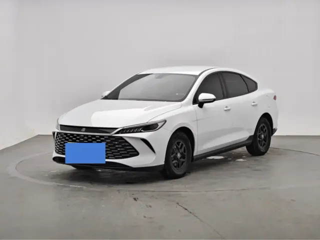 Фотография автомобиля — BYD Qin PLUS