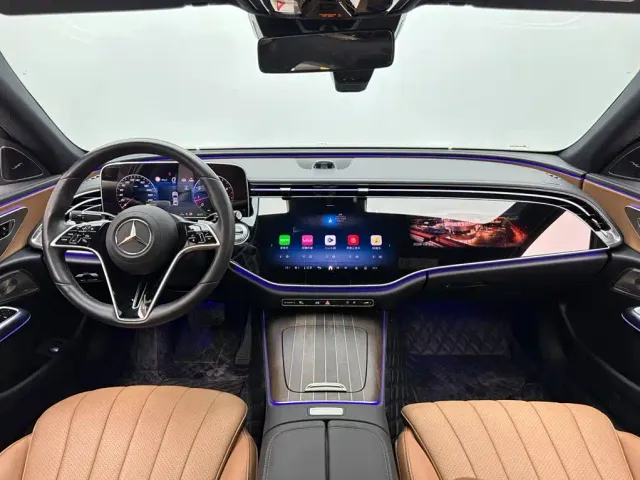 Mercedes-Benz E-Class — Фото автомобиля 10