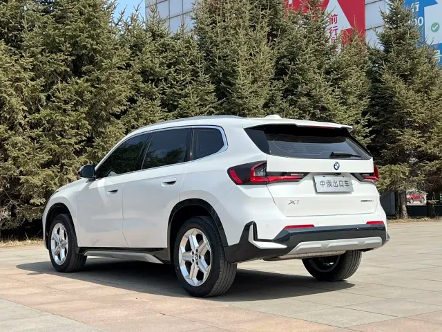 BMW X1 — Фото автомобиля 6