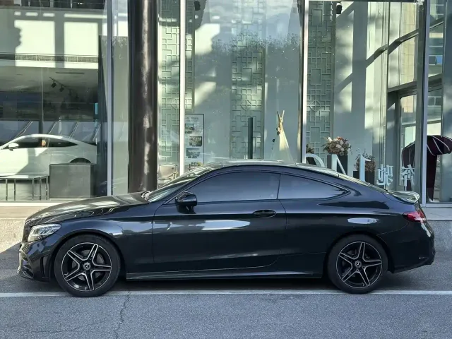 Mercedes-Benz C-Class — Фото автомобиля 7
