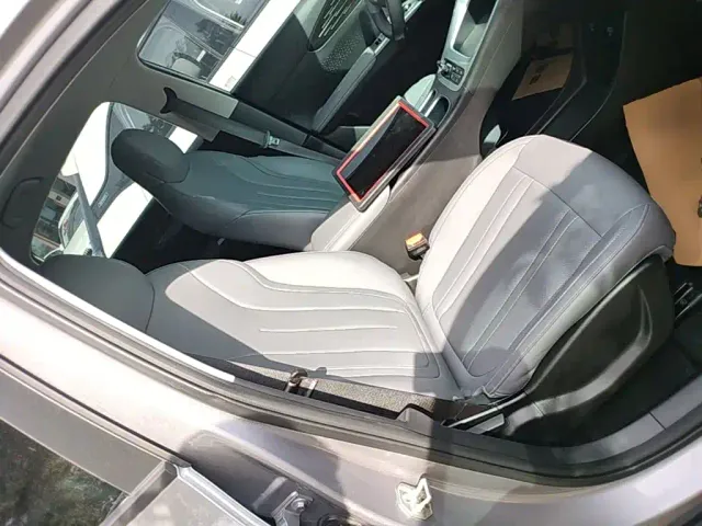 Geely Starry Wish — Фото автомобиля 24